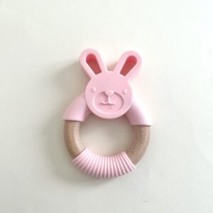 Mordillo de madera y silicona - Bunny - Imagen 6