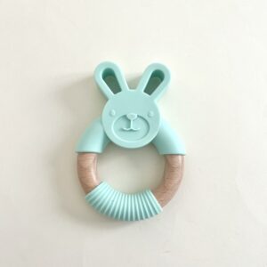 Mordillo de madera y silicona - Bunny - Imagen 5