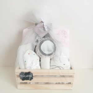 Pack D2 | Rosa | Manta, set pijama, sonajero