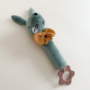 Pack D8 | Verde | Toalla, sonajero mordillo y dos bodys - Imagen 6