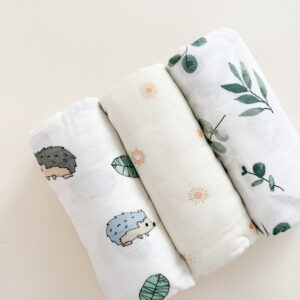 Pack T2 | Rosado | Almohadón, rebozo, portachupetes - Imagen 4